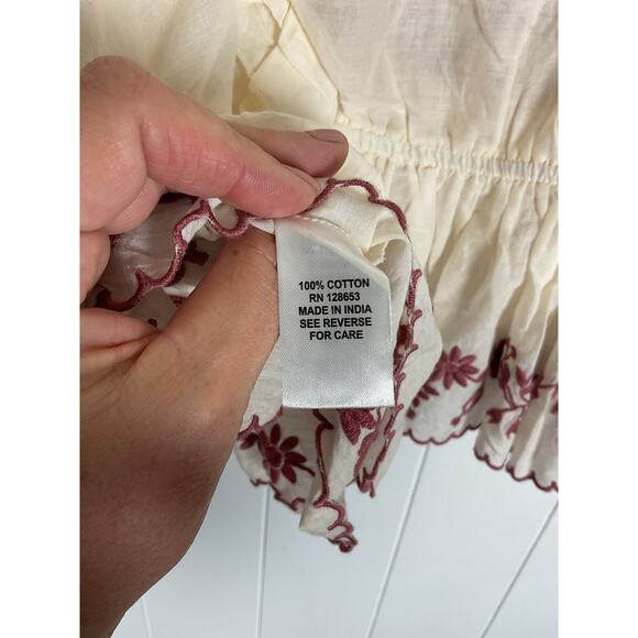 Calypso St Barth NWT Cream Embroidered Ruffle Keyhole Closure Blouse Size Large - Picture 7 of 7